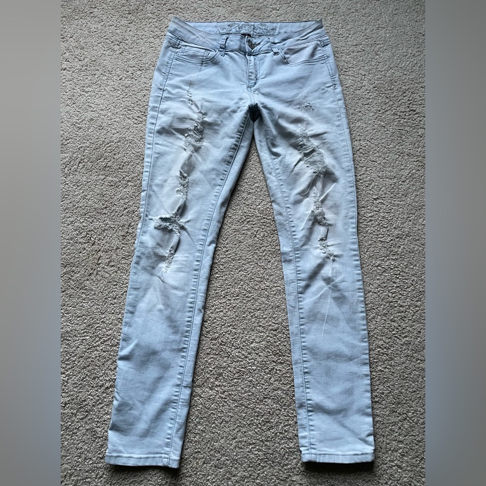 Wax Jean Light Blue Distressed Jeans